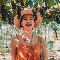 Chị Hồng Nhung, travel blogger